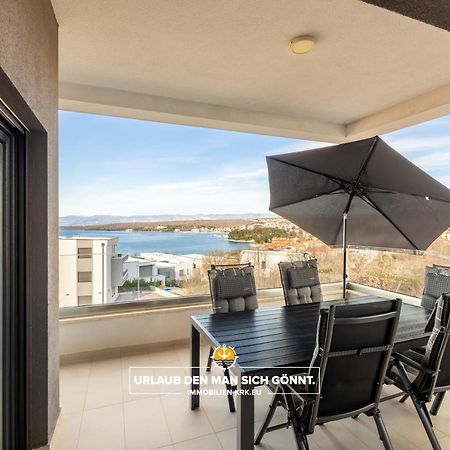 Appartamento Penthouse Panorama Deluxe In Malinska Esterno foto