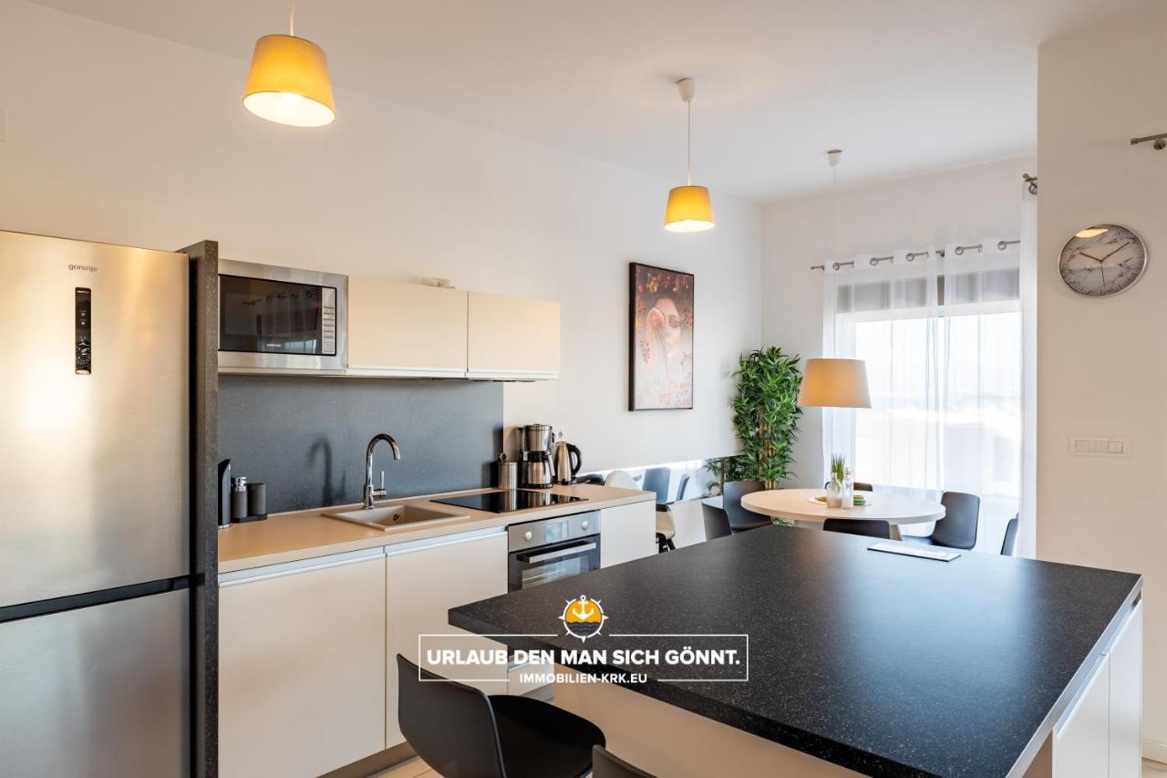 Appartamento Penthouse Panorama Deluxe In Malinska Esterno foto