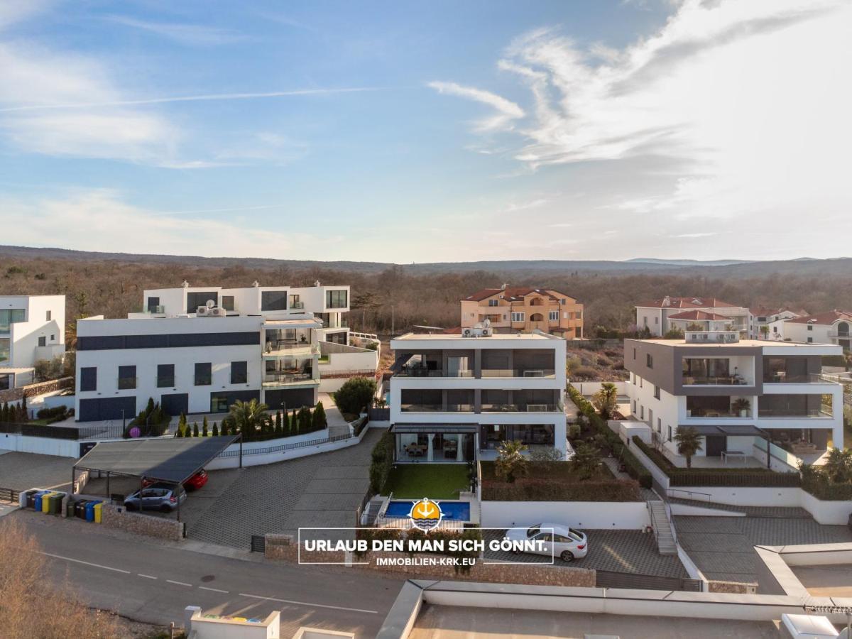 Appartamento Penthouse Panorama Deluxe In Malinska Esterno foto