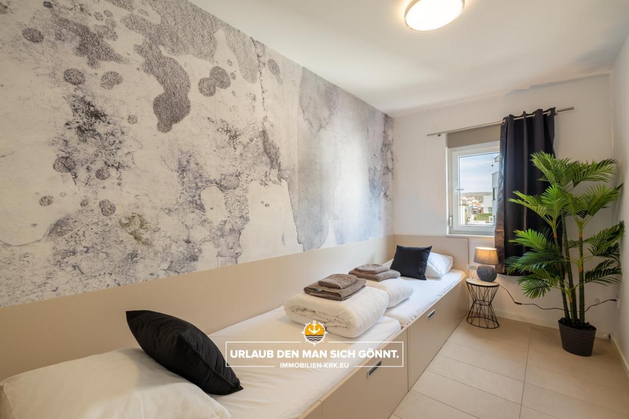 Appartamento Penthouse Panorama Deluxe In Malinska Esterno foto