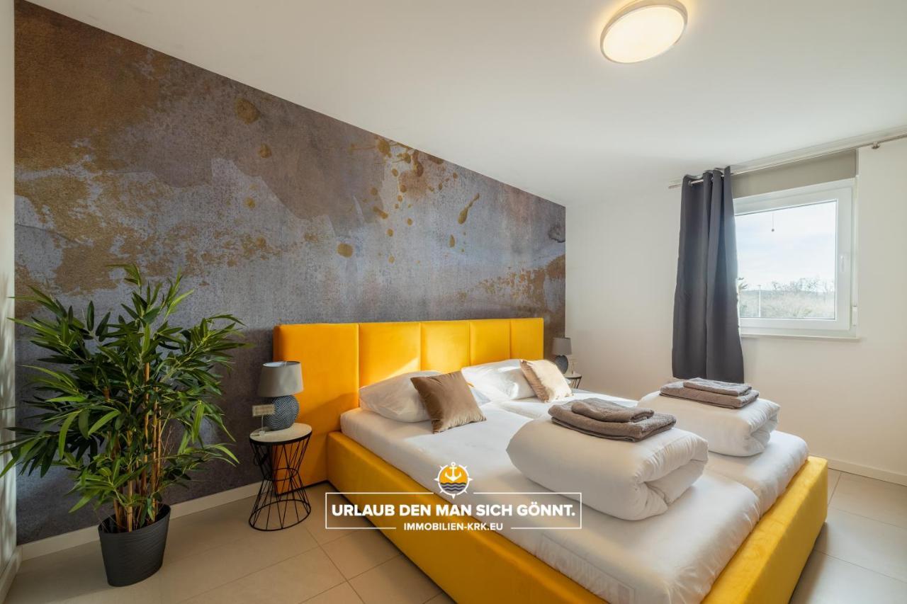 Appartamento Penthouse Panorama Deluxe In Malinska Esterno foto